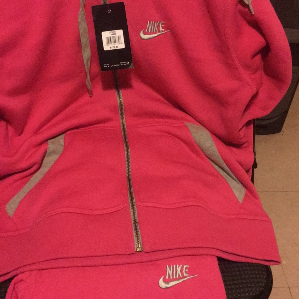 Nike